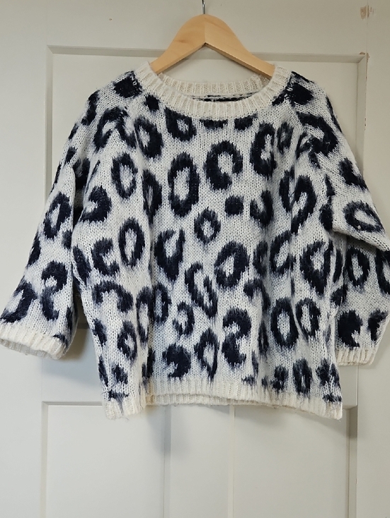 numph Sweaters - Women's Crewneck Leopard Print Sweater in White and Blue